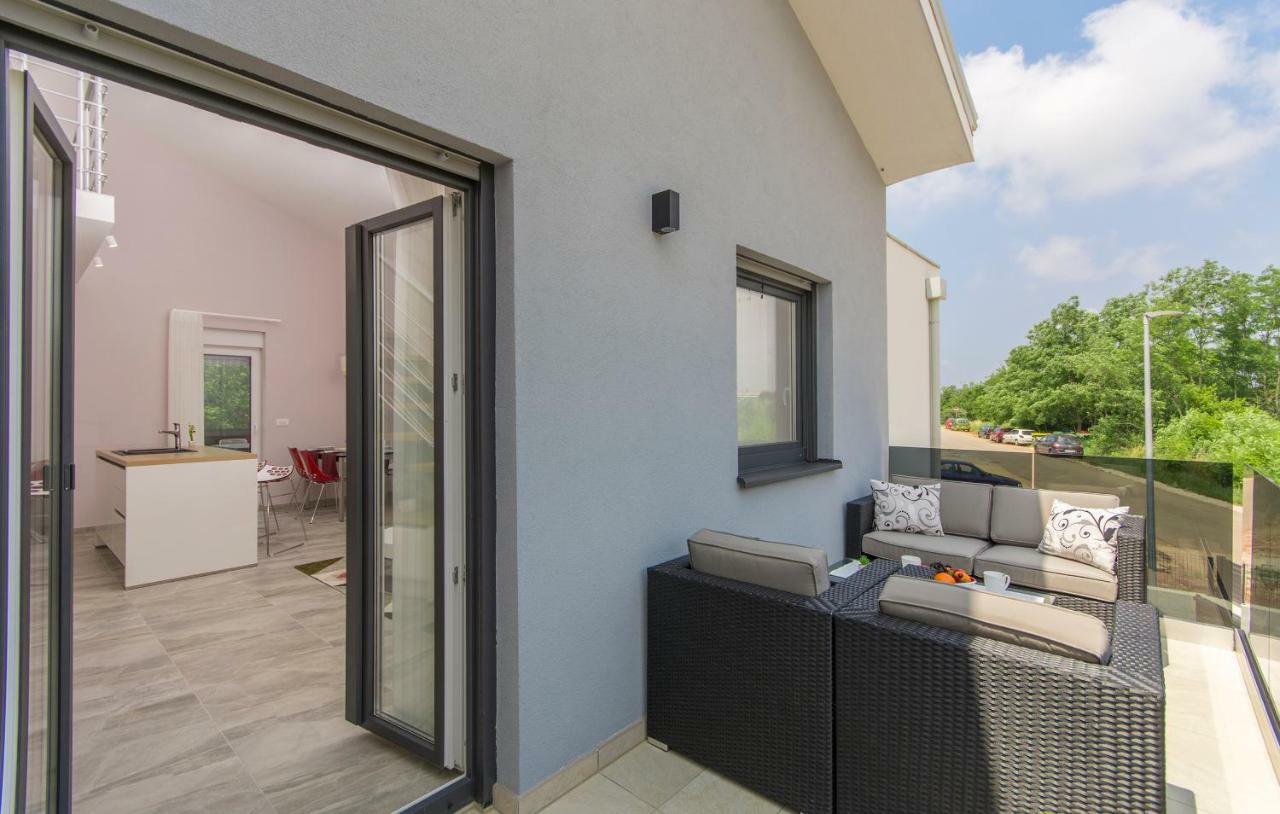 Apartment Lunne Novigrad Istria Exteriér fotografie